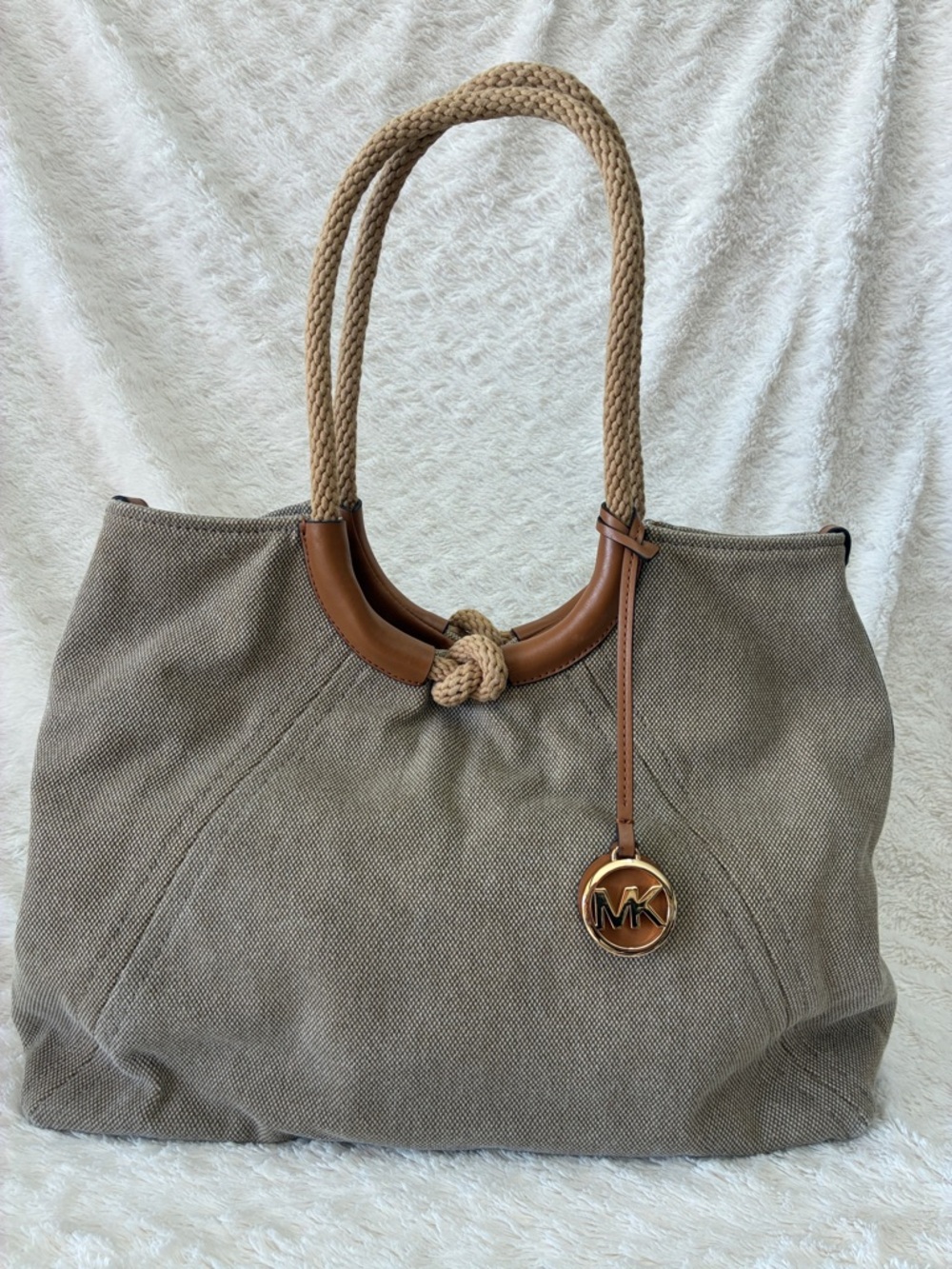 Michael Kors Isla Large Canvas Tote Bag
